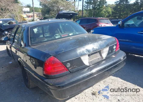 2011 Ford Crown Victoria Police Interceptor from USA, damaged, VIN 2FABP7BV4BX180275
